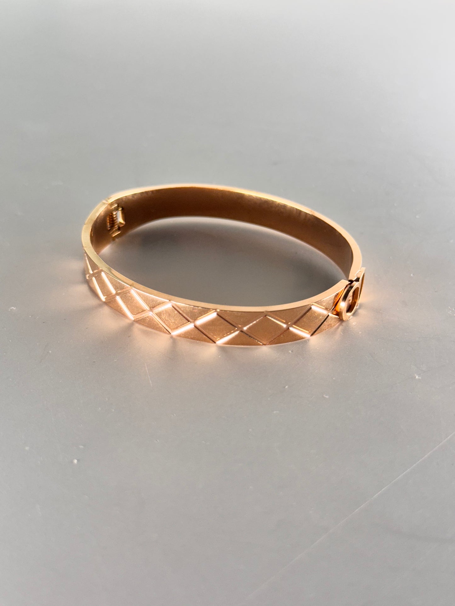 Glossy Rose Gold Geometric Bracelet – Sleek, Chic & Statement-Making