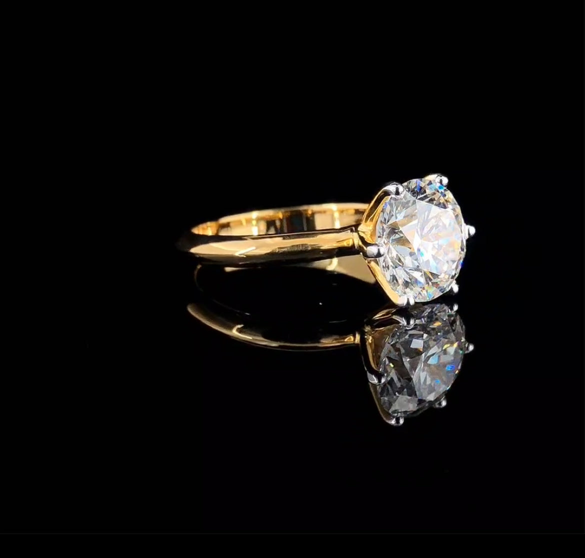 Moissanite Diamond Ring in 925 Sterling Silver | 18K Gold Plated Luxury Ring for Women
